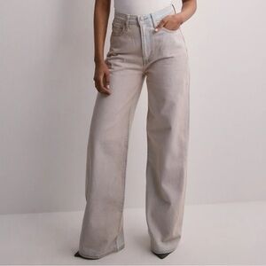 NWT Levi’s Ribcage Wide-Leg Jeans 31